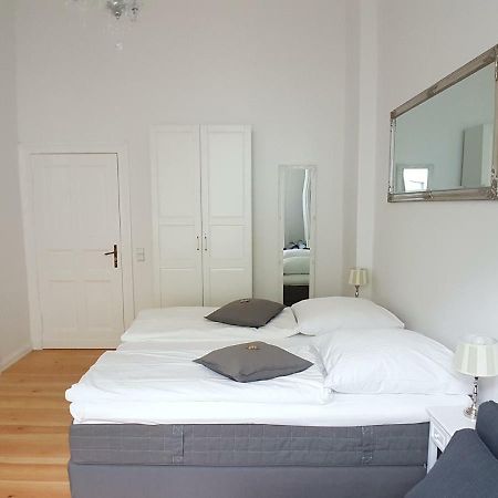 Lang Re By Rockchair Apartments L Superhost Status L 2 Bedrooms Boxspringbeds In City Center - Cozy Family & Business Flair Welcomes You! Berlino Esterno foto