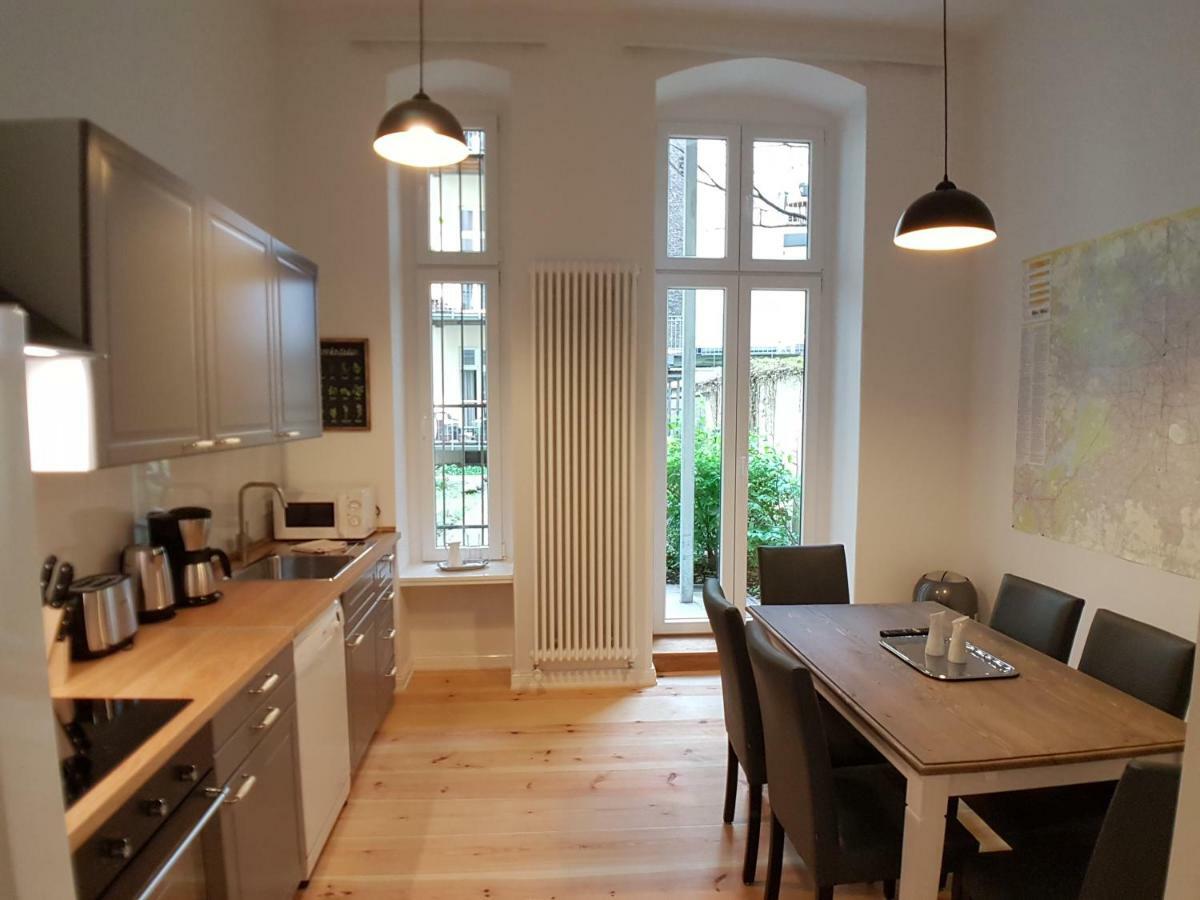 Lang Re By Rockchair Apartments L Superhost Status L 2 Bedrooms Boxspringbeds In City Center - Cozy Family & Business Flair Welcomes You! Berlino Esterno foto