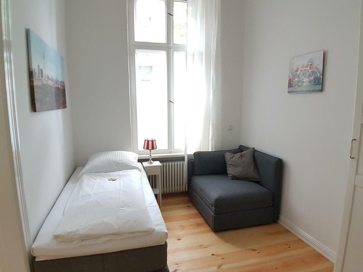 Lang Re By Rockchair Apartments L Superhost Status L 2 Bedrooms Boxspringbeds In City Center - Cozy Family & Business Flair Welcomes You! Berlino Esterno foto